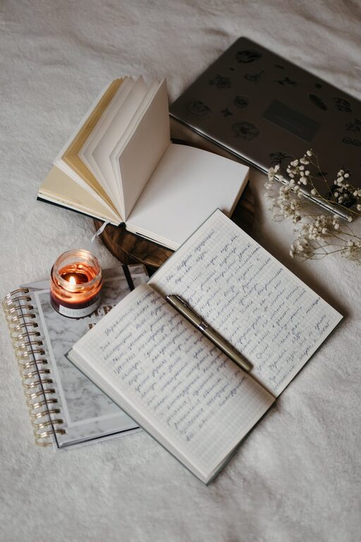 Beginner Guide to Journaling Every Day for a Better Mindset